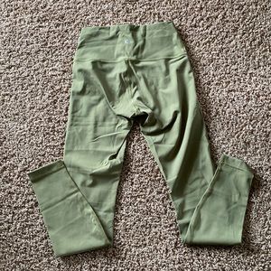 Lululemon olive green leggings Size 6